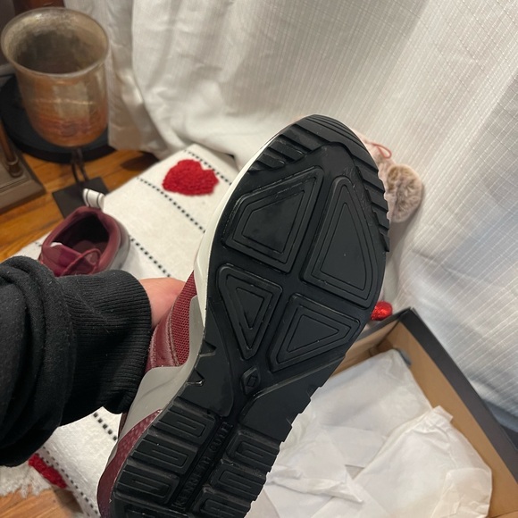 Almost new - Picture 3 of 5